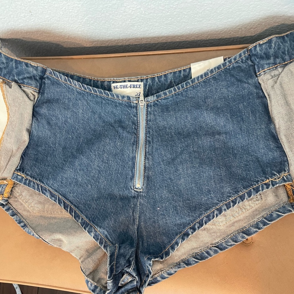 Free People  Women's Blue We The Free Prince Street  Micro Denim Shorts - Picture 13 of 16